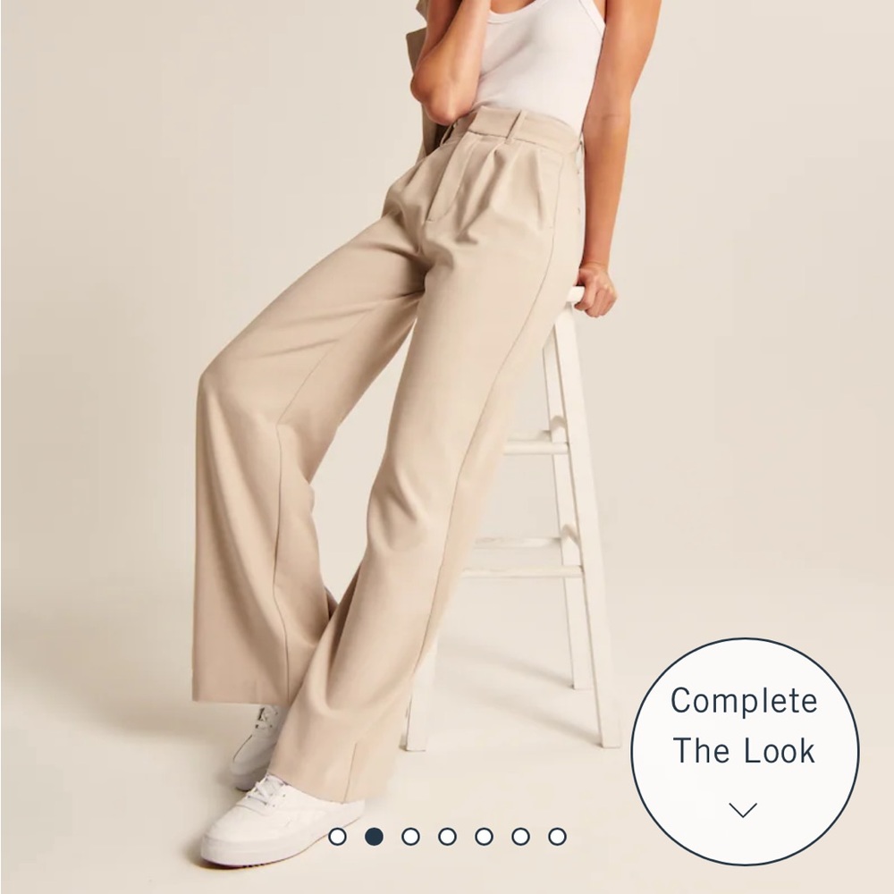 Abercrombie and Fitch tailored relaxed straight pants in taupe XS